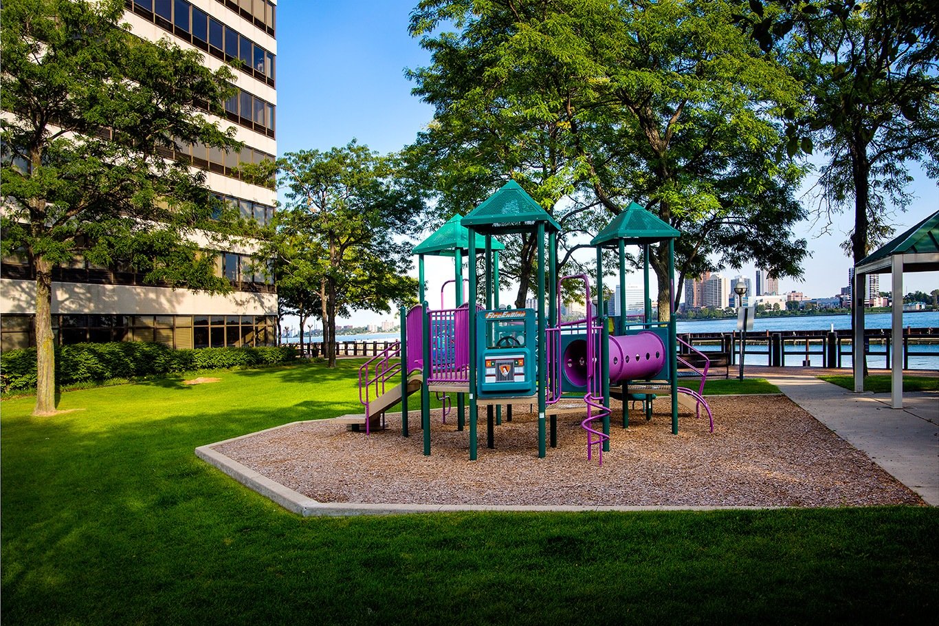 Detroit Riverfront Apartments For Rent Detroit Riverfront Apartments For Rent